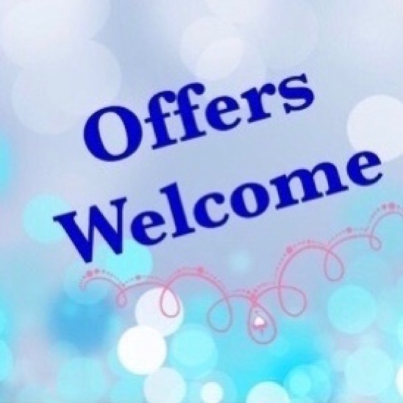 GENUINE LEATHER SKULL BRACELET BLACK & GOLD - 8.5” - Picture 7 of 7